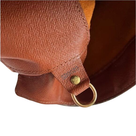 💎✨AUTHENTIC✨💎LV Musette Salsa GM monogram - Picture 10 of 14